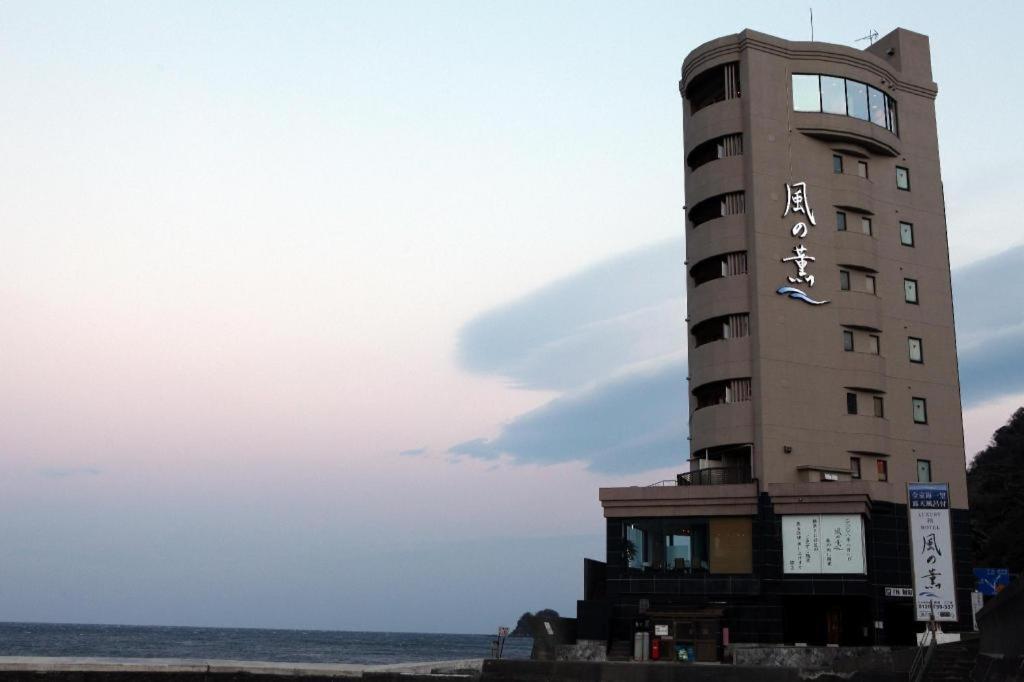 Luxury Wa Hotel Kaze No Kaori Itó Kültér fotó