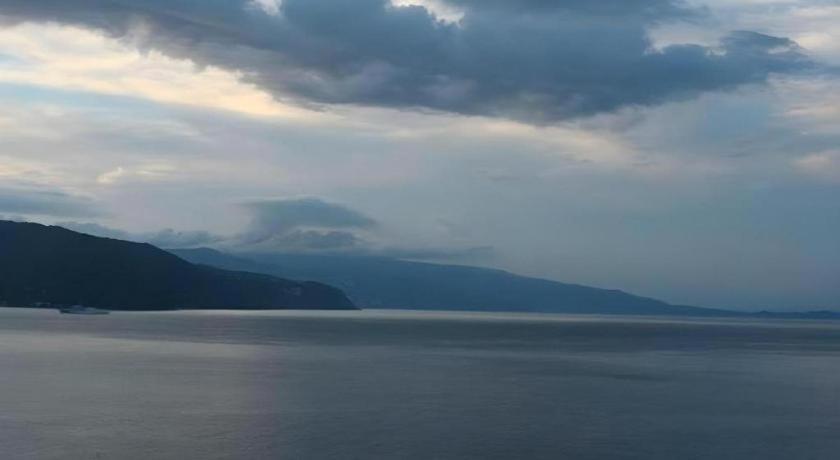 Luxury Wa Hotel Kaze No Kaori Itó Kültér fotó