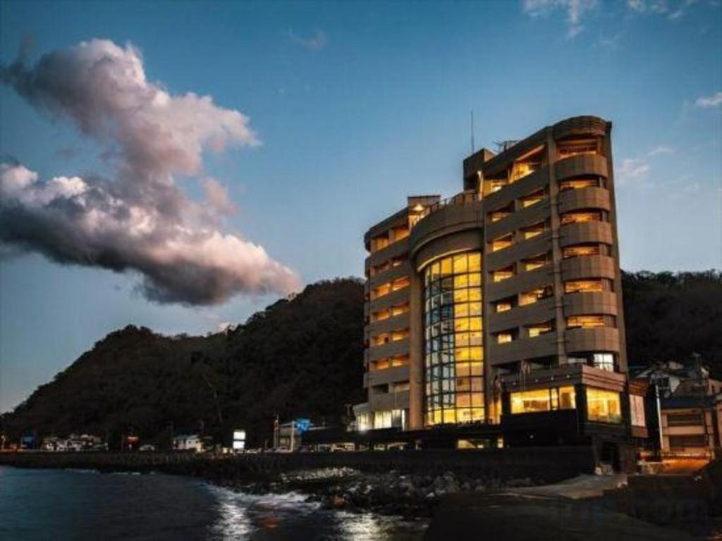 Luxury Wa Hotel Kaze No Kaori Itó Kültér fotó